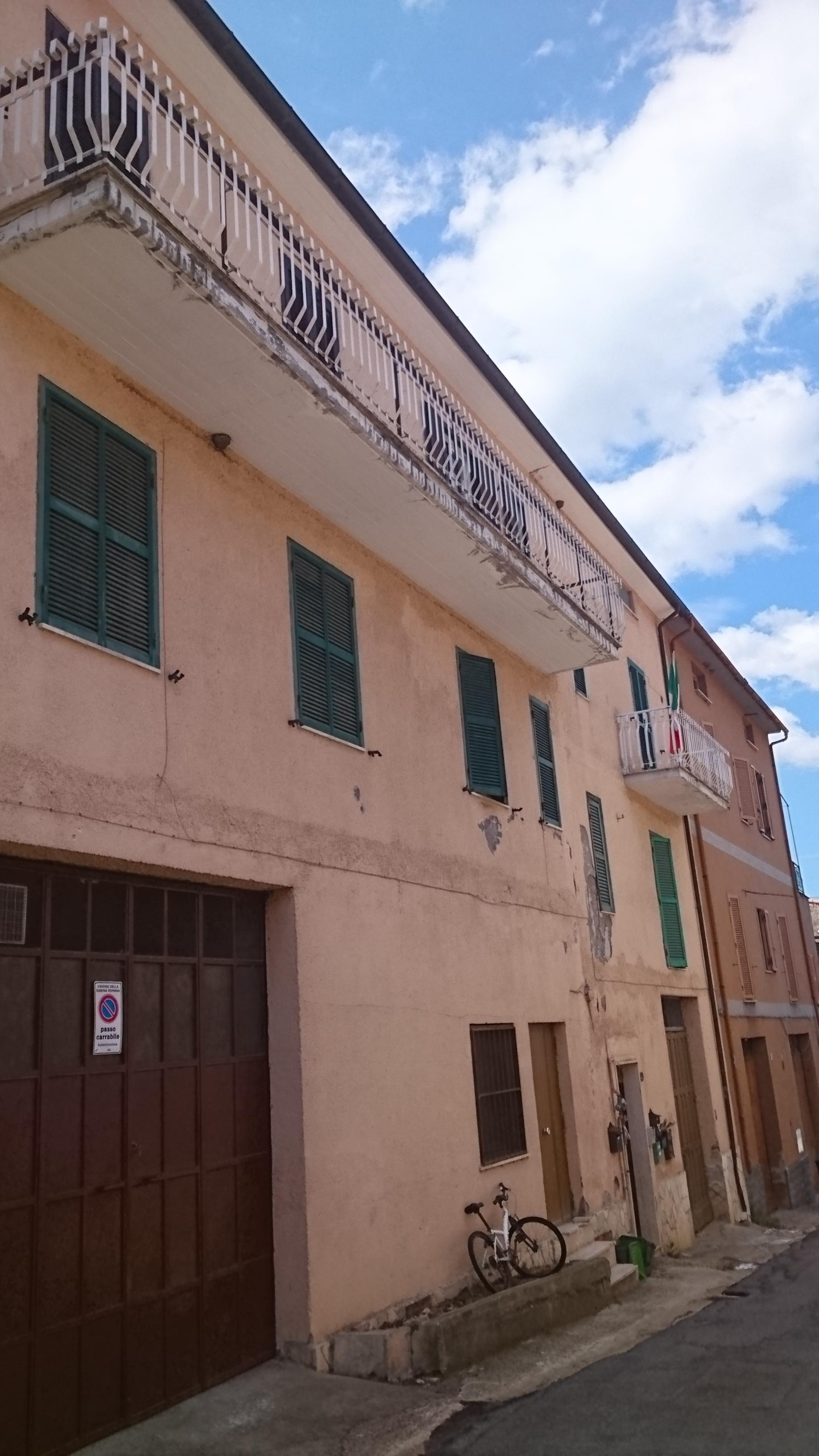 immobile appartamento all'asta in VIA STANISLAO AURELI, n 19 - 00017 Nerola (RM) - 1