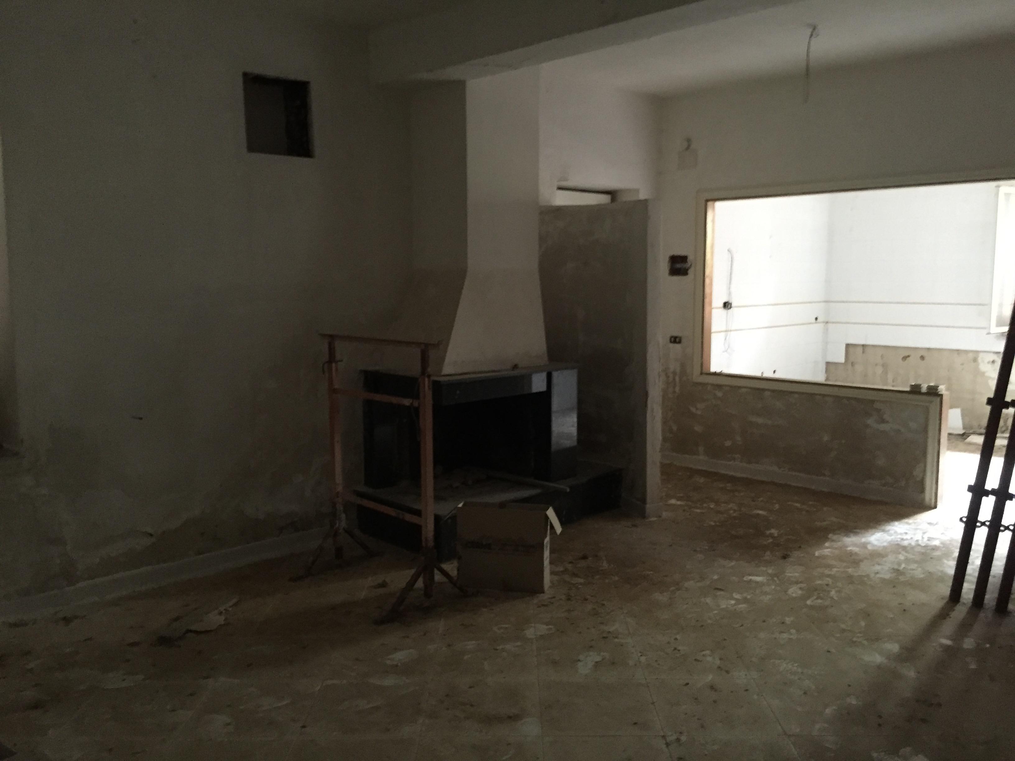 immobile magazzino all'asta in Via SS 87 LocalitĂ tre Pietre - 82034 Guardia Sanframondi (BN) - 3