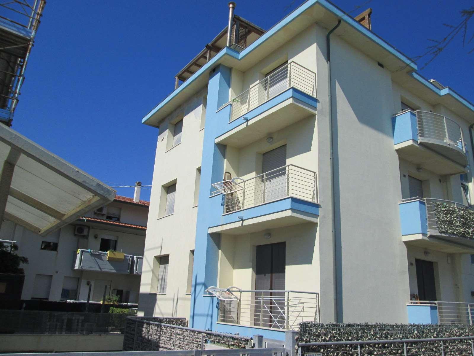 immobile appartamento all'asta in Viale C Colombo 26 - 61032 Fano (PU) - 3