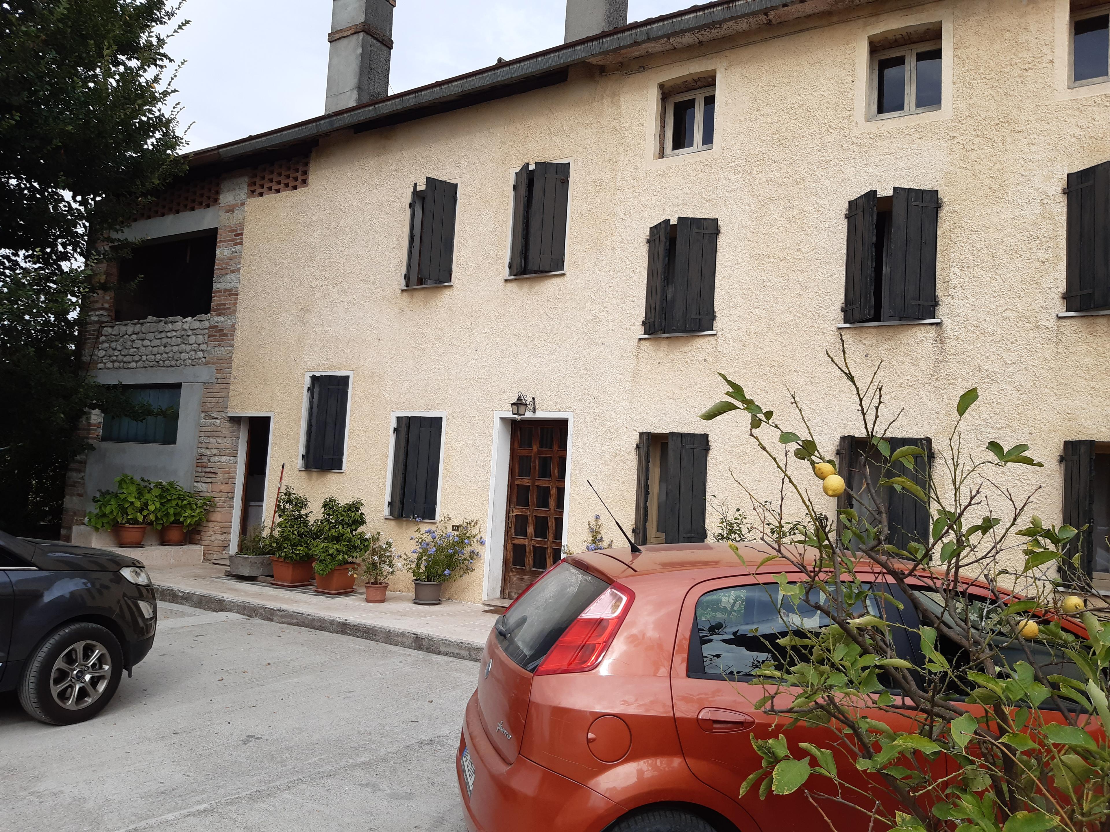 immobile villa all'asta in Via Menegoni, 38 - 31010 Fonte (TV) - 2