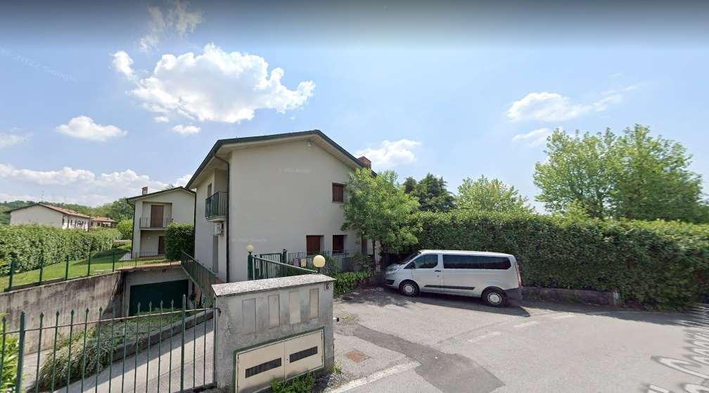 immobile appartamento all'asta in Via Cesare Beccaria  6 - 22044 Inverigo (CO) - 2