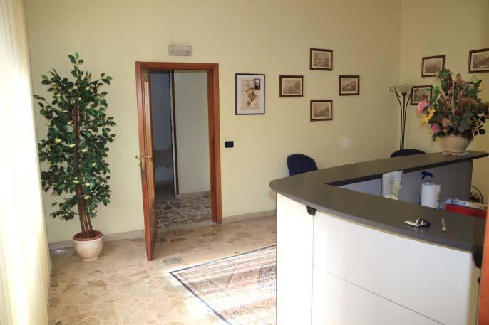 immobile capannone all'asta in Via XXV Aprile 12 - 94019 Valguarnera Caropepe (EN) - 5
