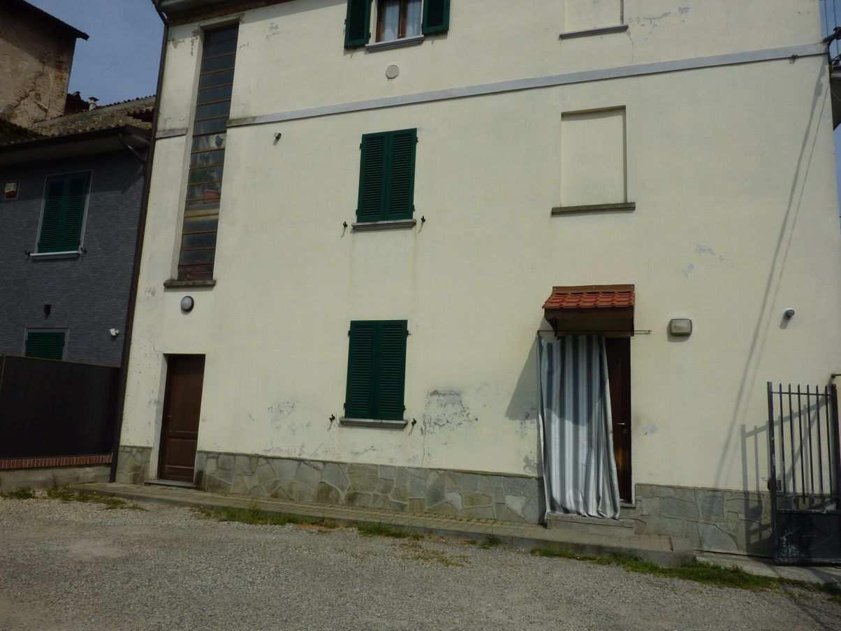 immobile appartamento all'asta in Via Marconi 8 - 27040 Montù Beccaria (PV) - 5