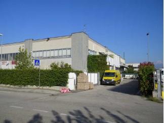 immobile attivita commerciale all'asta in Via Liguria n 10 - 37060 Sona (VR) - 2