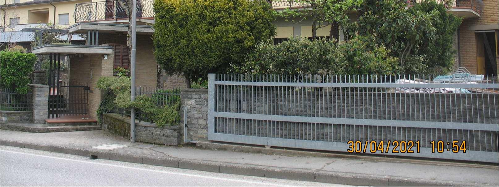 immobile compendio all'asta in Via M Valgimigli n 41, 42, 43 - 47021 Bagno di Romagna (FC) - 1
