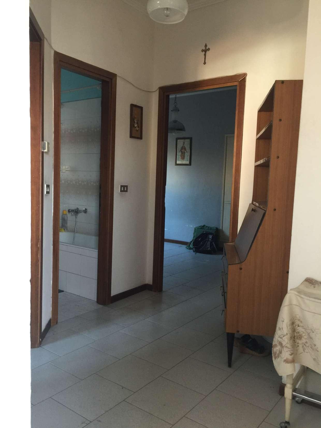immobile appartamento all'asta in Via Roma 31 - 20040 Carnate (MB) - 1