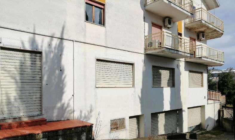 immobile negozio all'asta in Via Giovanni Falcone, 19-21-23 - 87041 Acri (CS) - 5
