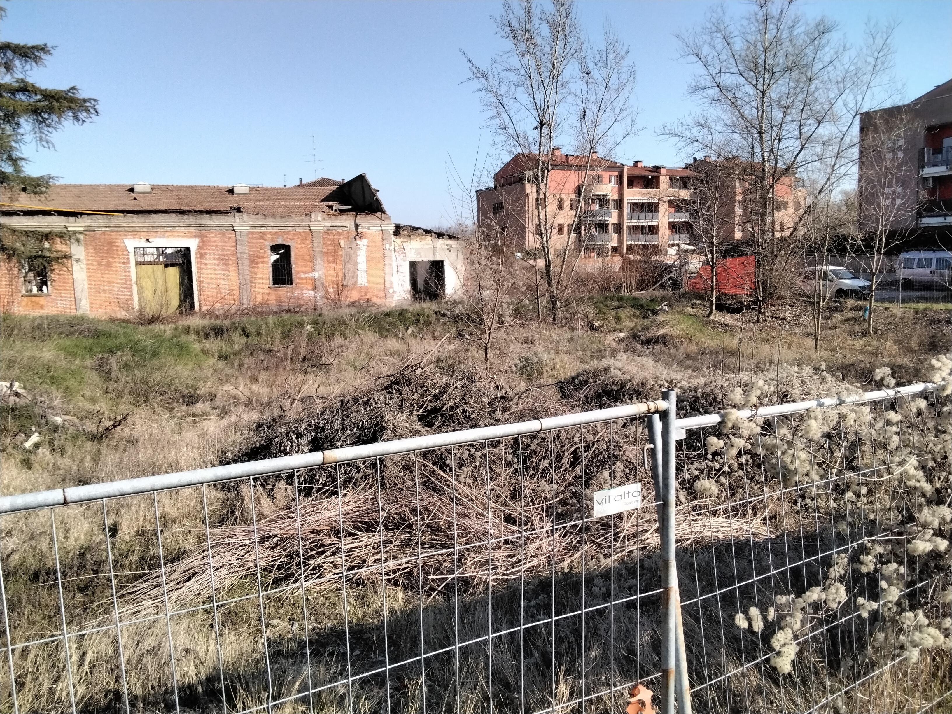immobile terreno all'asta in Via Nilde Iotti - 42019 Scandiano (RE) - 1