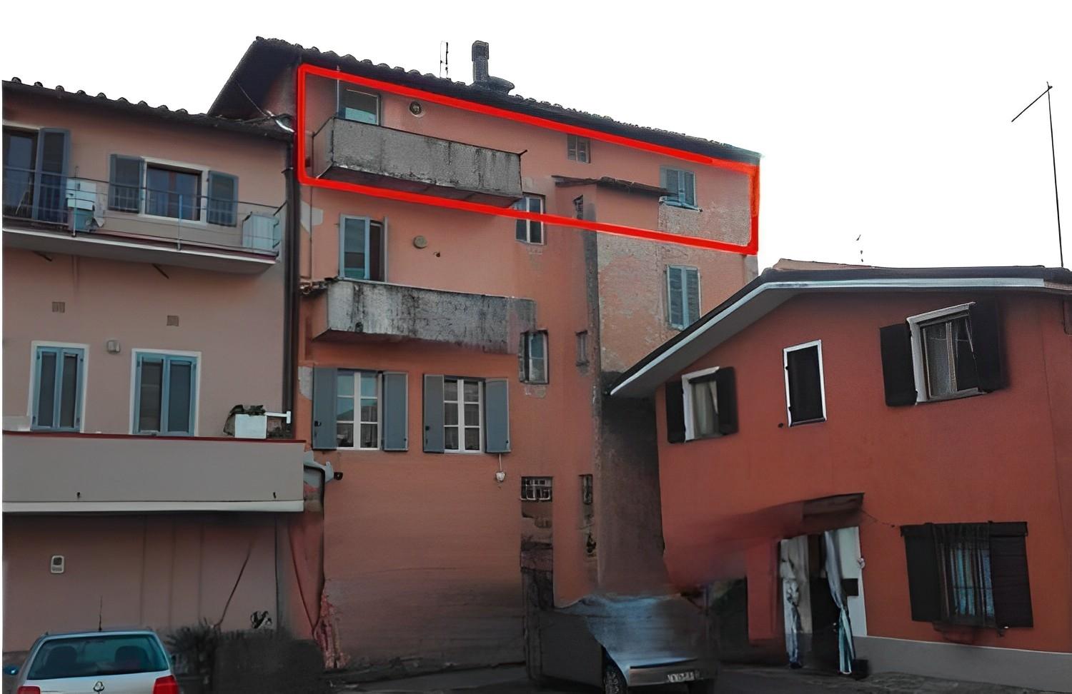 immobile appartamento all'asta in Via Francesca Vecchia n 94 - località Molinaccio Uzzano (PT) - 1