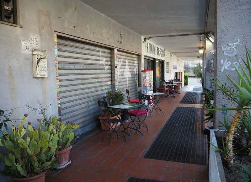 immobile negozio all'asta in Via Monte Urano n 51/53 - 00138 Roma (RM) - 3