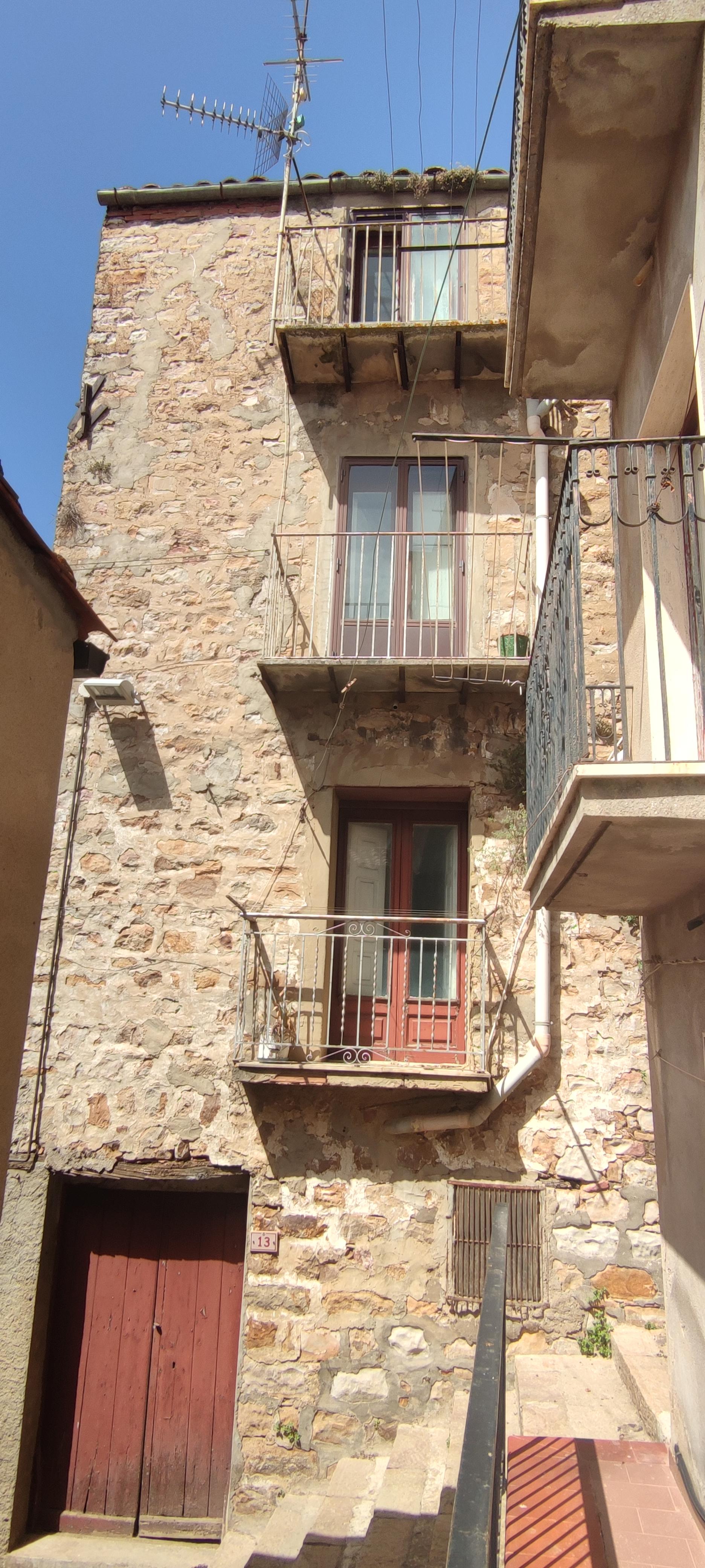 immobile appartamento all'asta in Via Conte n10 - 90010 Geraci Siculo (PA) - 5