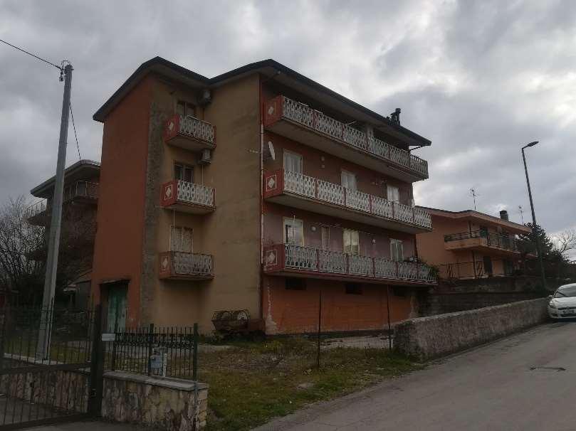 immobile appartamento all'asta in Via Aia Tavernole Fraz Tavernola San Felice - 83020 Aiello del Sabato (AV) - 2