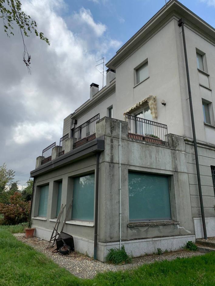 immobile appartamento all'asta in Via Ongina 6 - 29121 Piacenza (PC) - 5