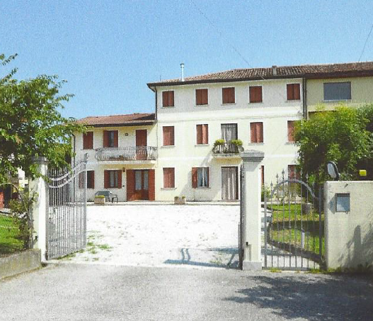 immobile appartamento all'asta in Via Corso n 112 - 35012 Camposampiero (PD) - 1