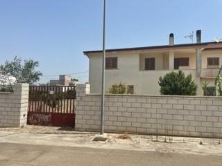 immobile villa all'asta in VIA PIETRO MICCA, 16 - 73059 Ugento (LE) - 1