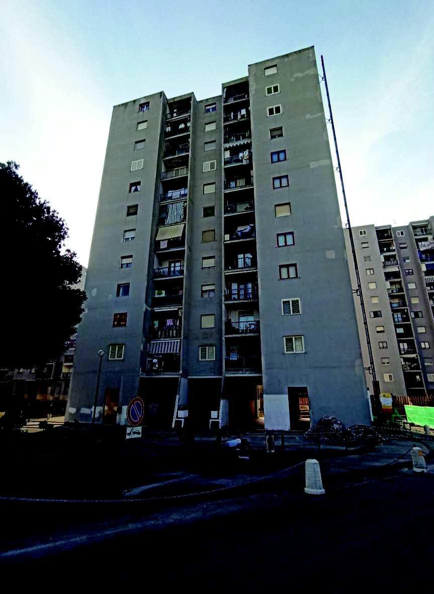 immobile appartamento all'asta in Viale della Resistenza 157, lotto N, isolato 5 - 80145 Napoli (NA) - 4