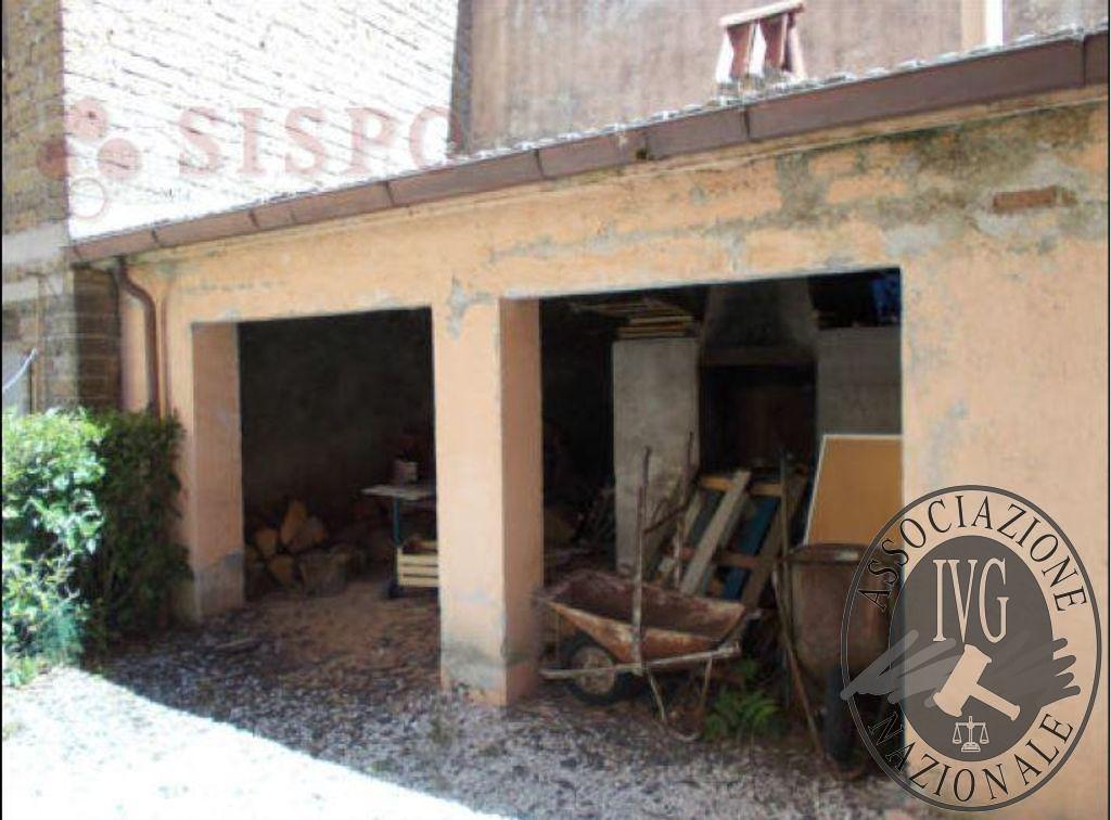 immobile appartamento all'asta in VIA SEPTEMPEDANA N 49 - 06025 Nocera Umbra (PG) - 4