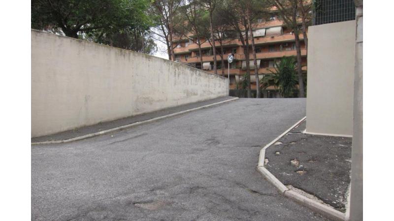 immobile garage all'asta in Via Pellaro, 110 - 00178 Roma (RM) - 5