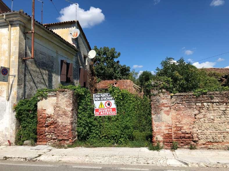 immobile fabbricato all'asta in Via Mottinello snc - 36028 Rossano Veneto (VI) - 1