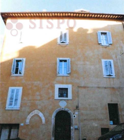 immobile appartamento all'asta in VIA PLINIO IL GIOVANE N 16 - 06049 Spoleto (PG) - 2