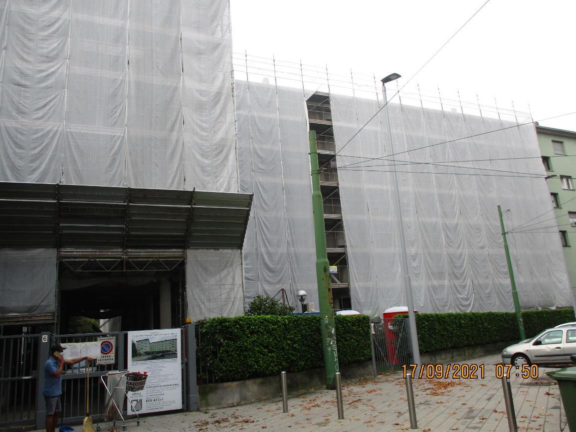 immobile appartamento all'asta in PIAZZALE GABRIELE ROSA 6 Milano (MI) - 1