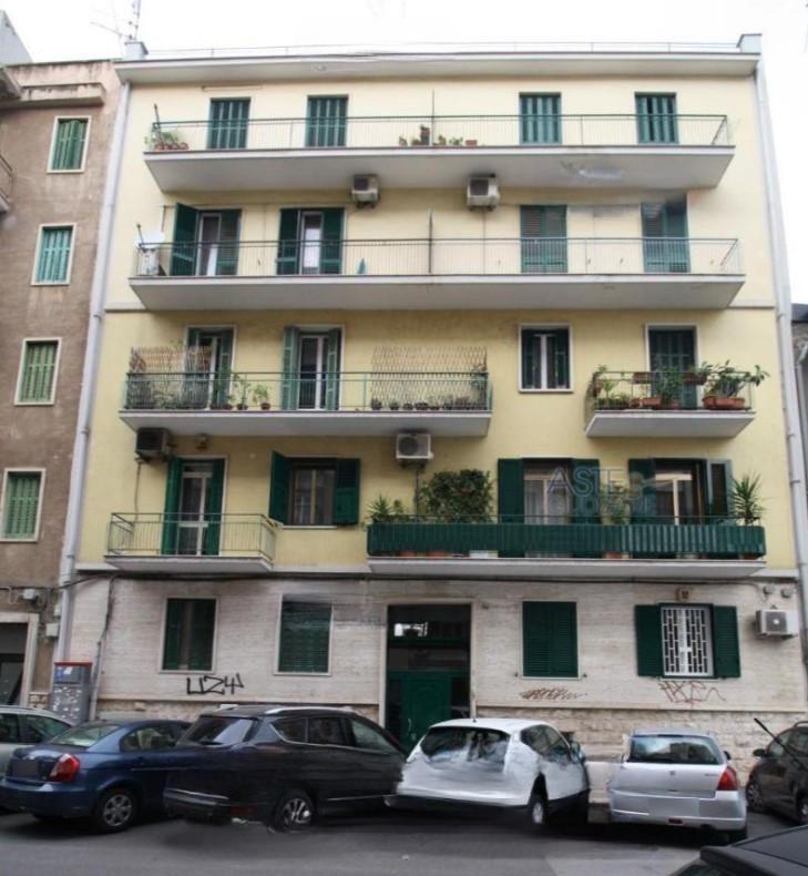 immobile appartamento all'asta in Via De Samuele Cagnazzi, 54 - 70124 Bari (BA) - 1