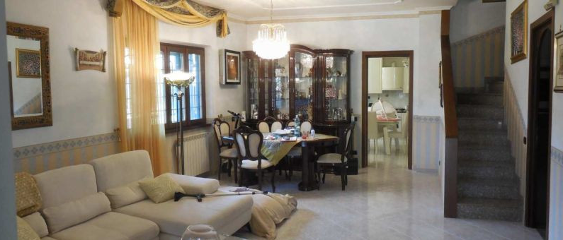 immobile Vila con box all'asta in via Monasterace, Roma (RM) - 3
