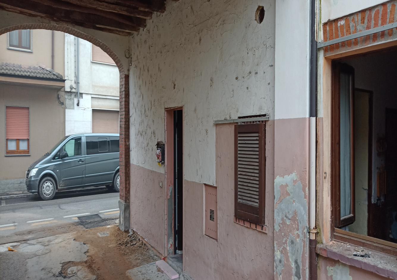 immobile appartamento all'asta in Via Vittorio Veneto 58-60 - 27020 Dorno (PV) - 3