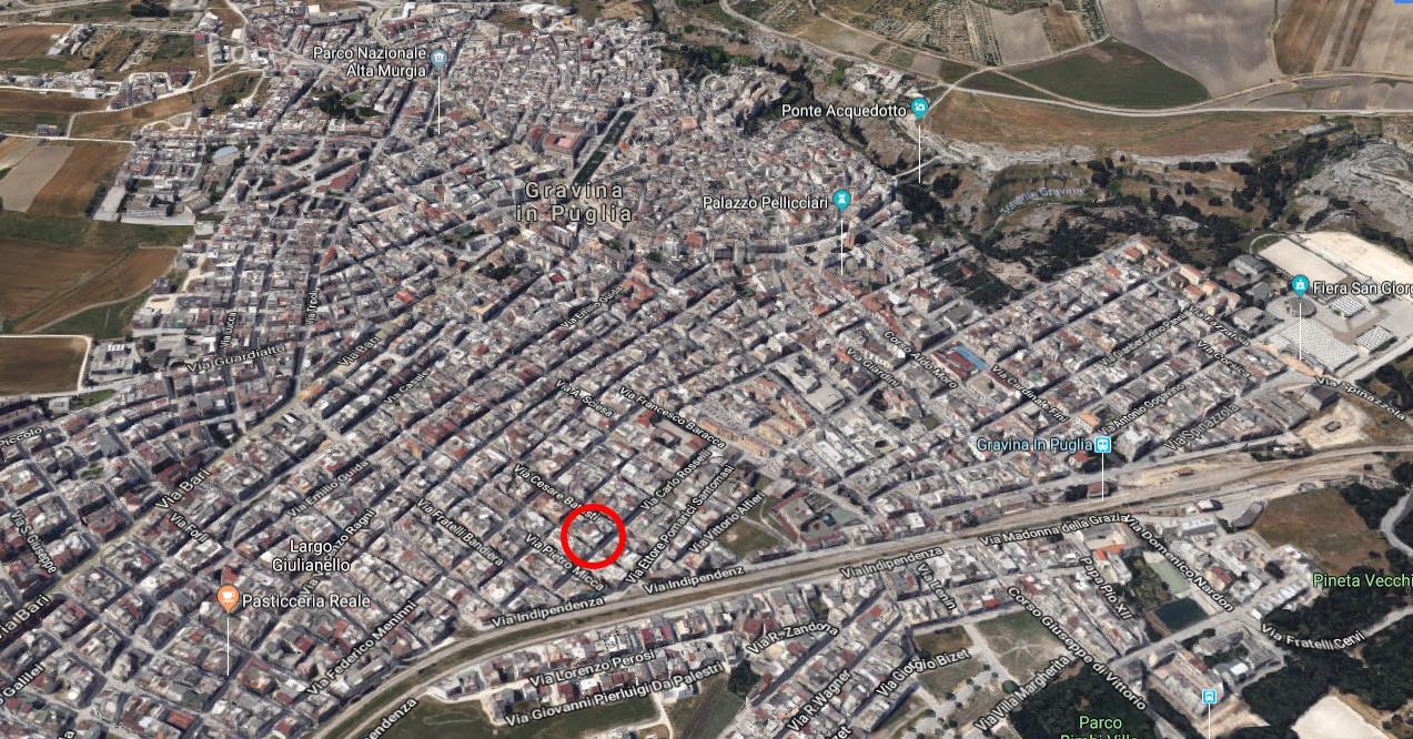 immobile garage all'asta in Via Carlo Rosselli, 42 - 70024 Gravina in Puglia (BA) - 1