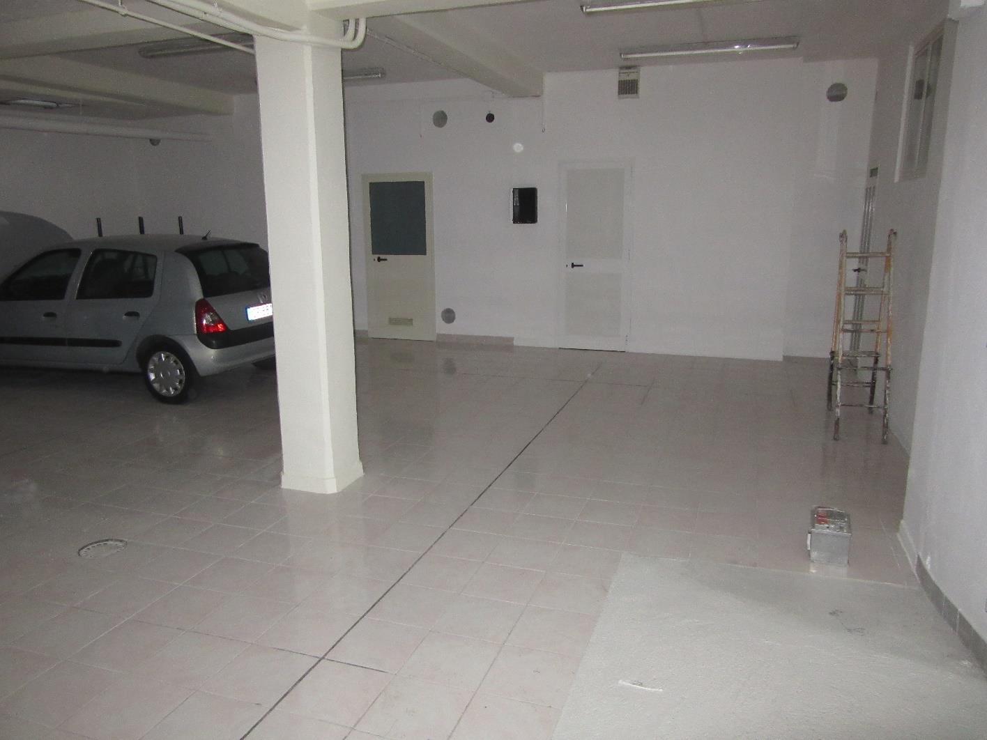 immobile garage all'asta in Via Carlo Rosselli, 42 - 70024 Gravina in Puglia (BA) - 5