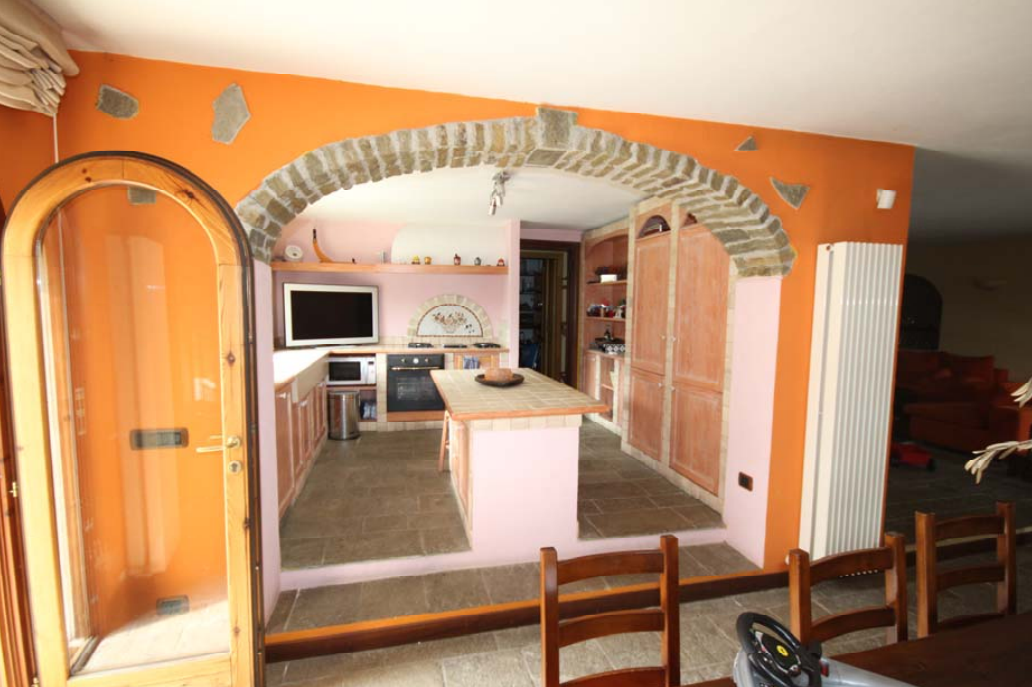 immobile villa all'asta in Via Libertà, n 3 - 22073 Fino Mornasco (CO) - 4