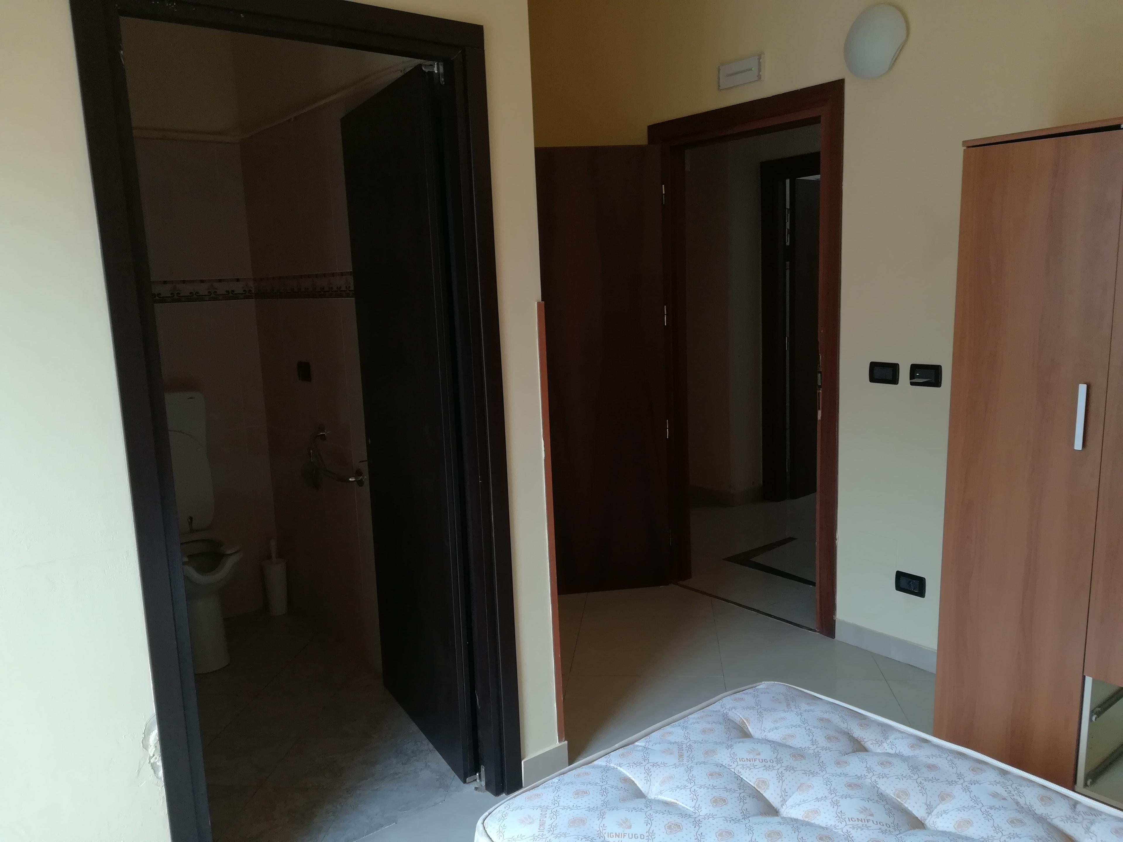 immobile hotel - albergo all'asta in Via Vittorio Veneto angolo Piazza Dante - 73050 Salve (LE) - 3