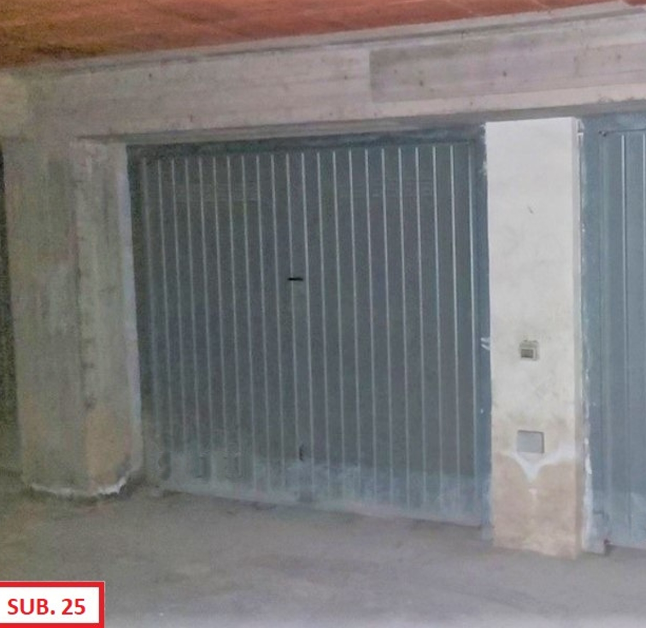 immobile posto auto all'asta in via vampolieri, n 73 - 95022 Aci Catena (CT) - 1