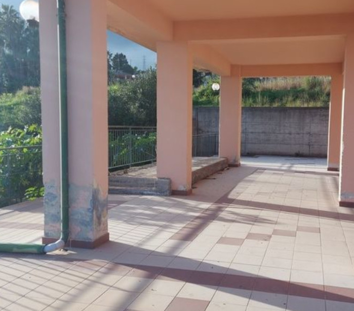 immobile residenziale all'asta in via vampolieri, n 73 - 95022 Aci Catena (CT) - 1