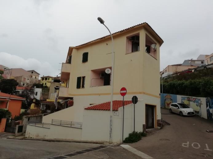 immobile appartamento all'asta in via fontevecchia 20 Castelsardo (SS) - 2