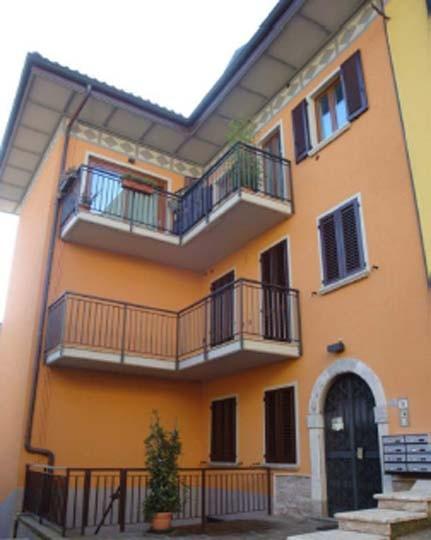 immobile appartamento all'asta in Via Cavour - 24019 Zogno (BG) - 1