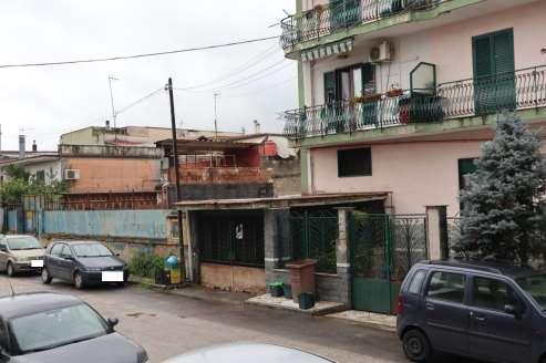 immobile magazzino all'asta in II traversa Via Bissolati n 15 - 80026 Casoria (NA) - 1