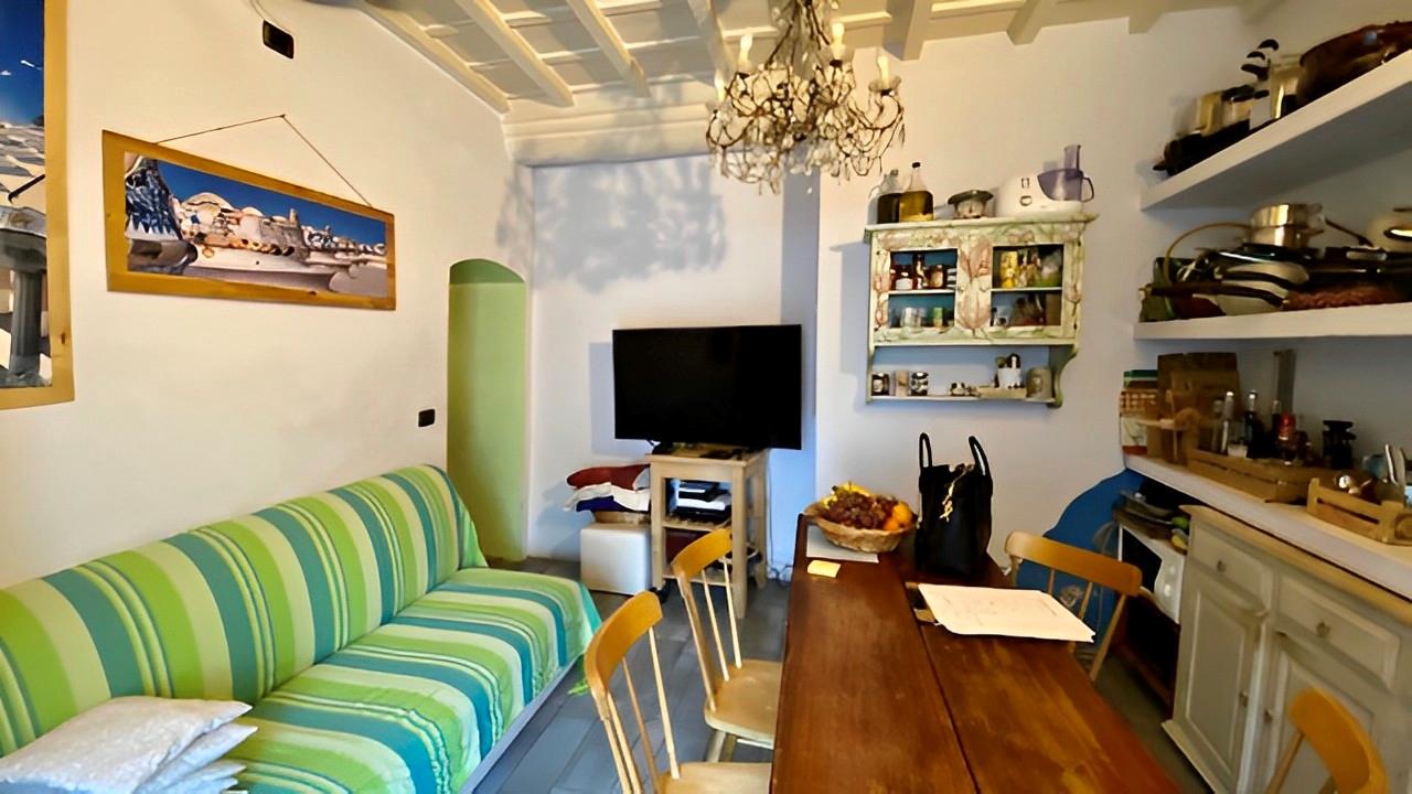 immobile APPARTAMENTO ALL'ASTA IN PIAZZA UMBERTO I 17 - 50060 LONDA (FI) - 4