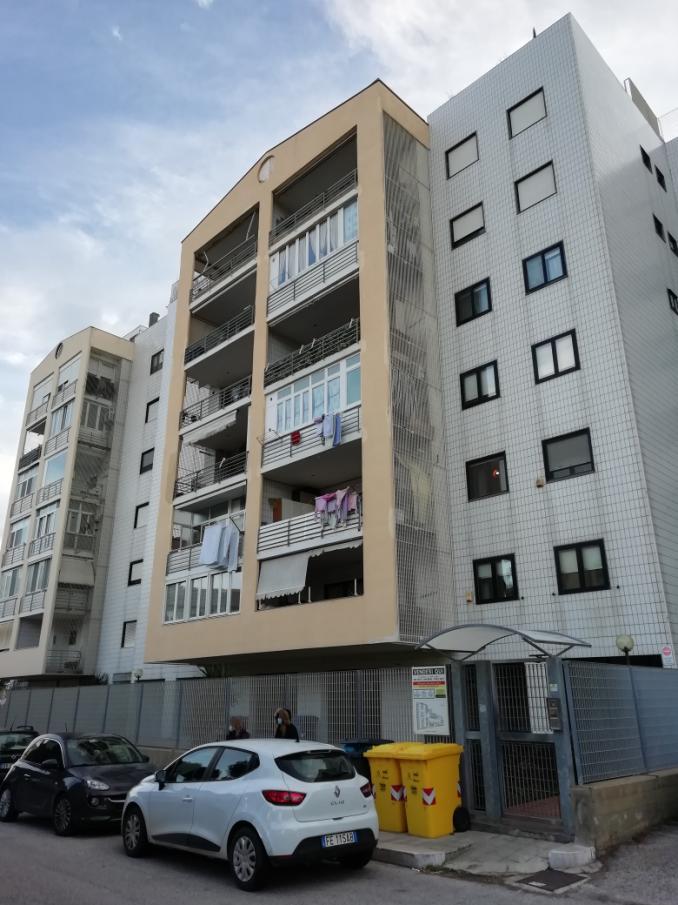 immobile appartamento all'asta in Via Lorenzo Perosi, 12 Bari (BA) - 1