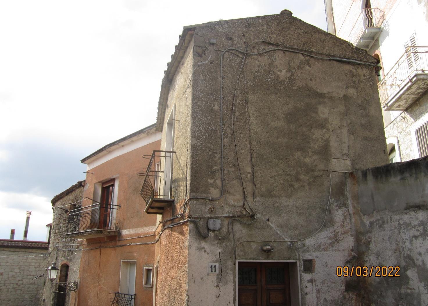 immobile appartamento all'asta in Corso Regina Margherita, 1 - 82020 San Giorgio La Molara (BN) - 1