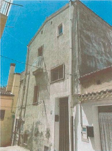 immobile appartamento all'asta in Largo Santa Flora, 2 - 75019 Tricarico (MT) - 1