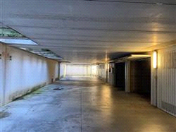 immobile garage all'asta in Via JOHANN SEBASTIAN BACH 70 - 21042 Caronno Pertusella (VA) - 1