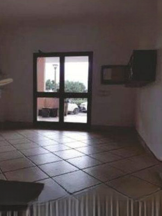 immobile magazzino all'asta in Via Sa Narba n° 56 con accesso pedonale da Piazza Ruggeri n° 8 - 09067 Elmas (CA) - 1