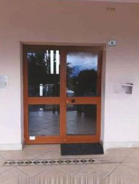 immobile magazzino all'asta in Via Sa Narba n° 56 con accesso pedonale da Piazza Ruggeri n° 8 - 09067 Elmas (CA) - 3