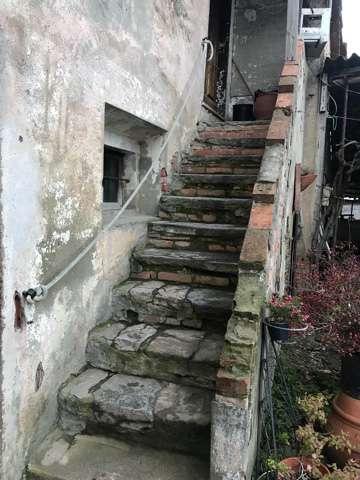 immobile rustico all'asta in Casa Caggiolo - 52020 Laterina Pergine Valdarno (AR) - 2