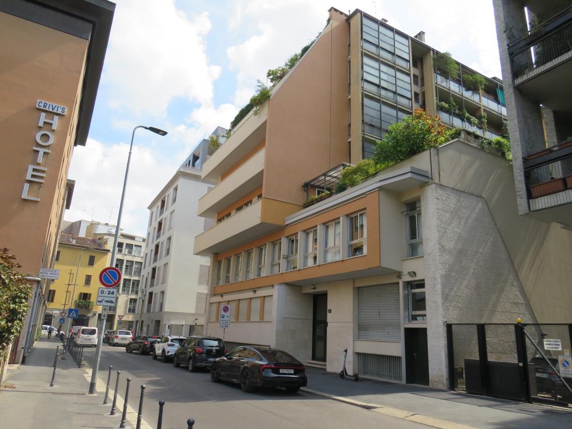 immobile appartamento all'asta in VIA CARLO CRIVELLI, 26 - 20122 Milano (MI) - 2