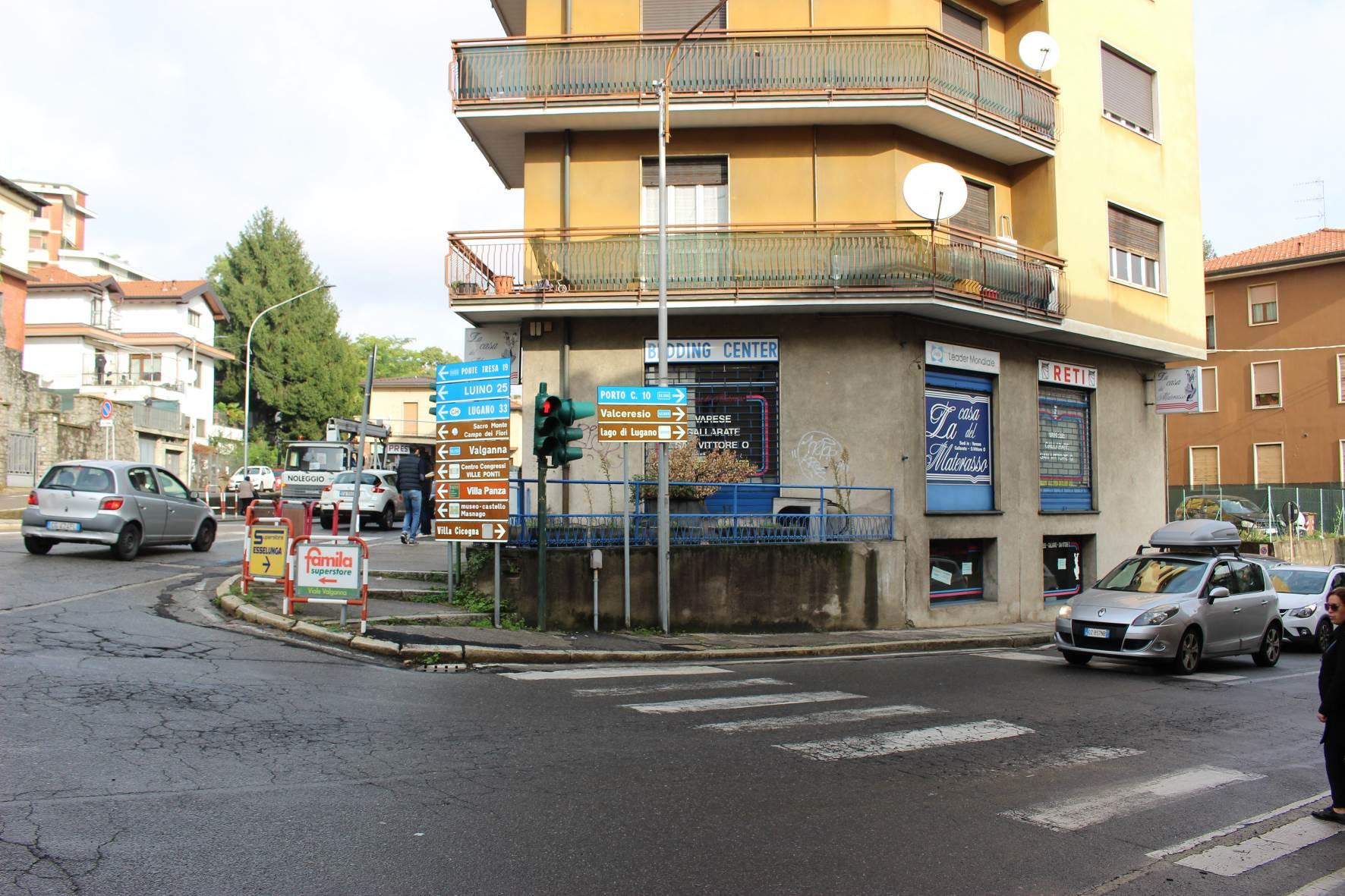 immobile negozio all'asta in Viale Valganna, 2 Varese (VA) - 4