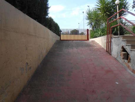 immobile appartamento all'asta in Via Tommaso Traetta, 10 - 71044 Margherita di Savoia (BT) - 3