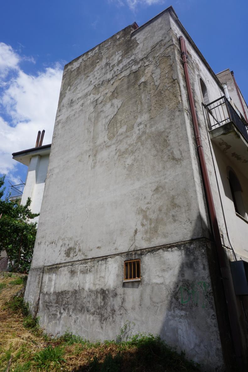 immobile appartamento all'asta in Qualietta - 83040 Calabritto (AV) - 1