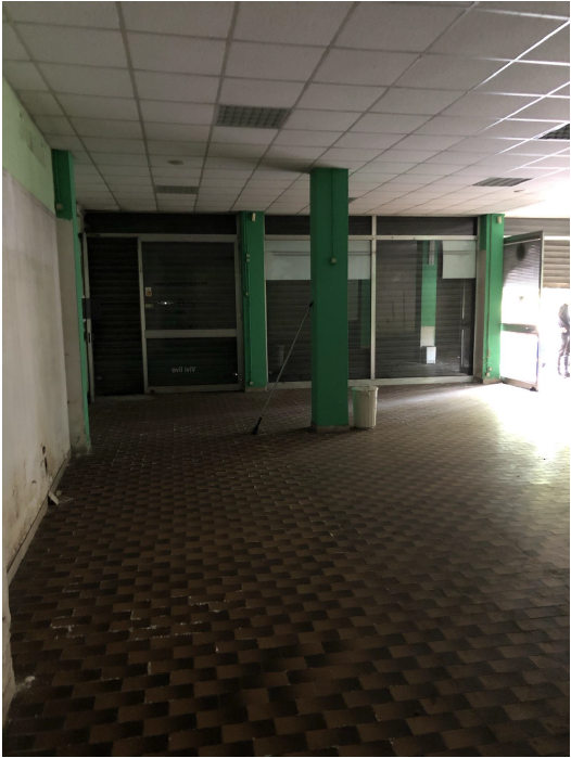 immobile negozio all'asta in Viale Roma n 26-28-30 - 00019 Tivoli (RM) - 1